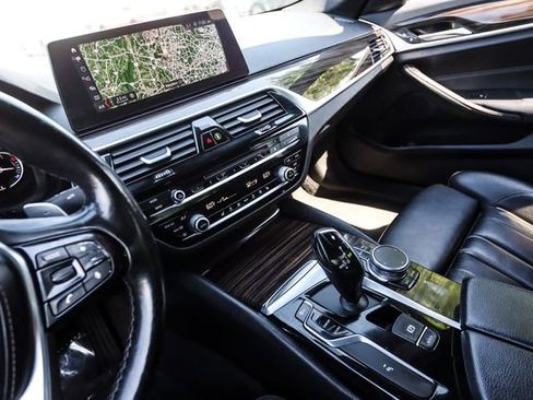 Used 2019 BMW 530i xDrive w/ Convenience Package AWD/4WD image 29