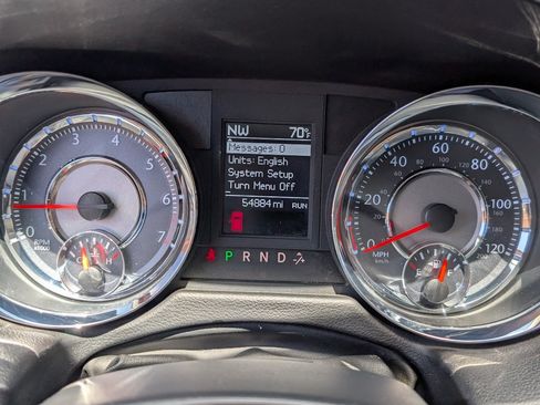 Used 2011 Chrysler Town & Country Touring FWD image 20