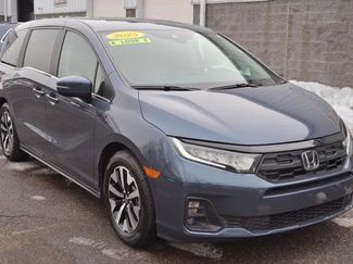 Used 2025 Honda Odyssey EX-L video 2