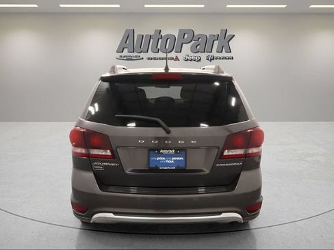 Used 2020 Dodge Journey Crossroad FWD image 6