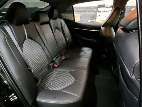 Used 2023 Toyota Camry SE image 28