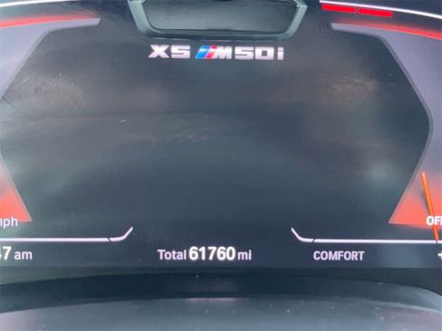 Used 2022 BMW X5 M50i w/ Dynamic Handling Package image 21
