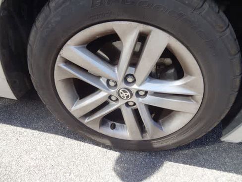 Used 2022 Toyota Corolla SE image 21