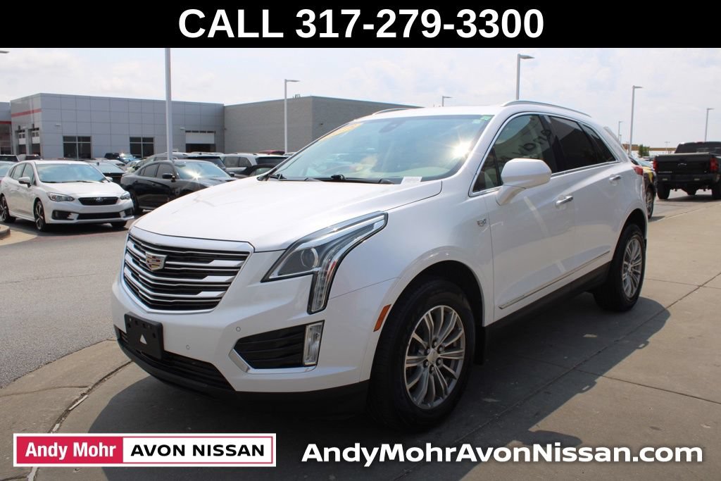 Used 2018 Cadillac XT5 Luxury w/ Driver Awareness Package AWD/4WD image 3