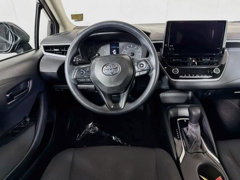 Used 2024 Toyota Corolla LE FWD image 19