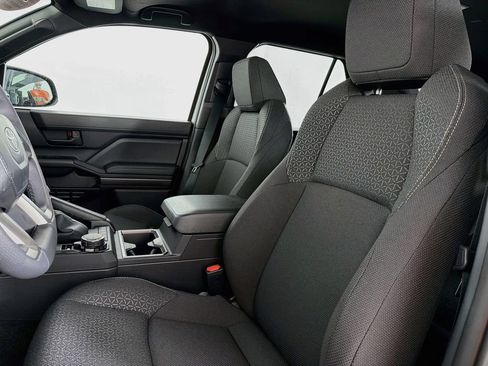 New 2026 Toyota 4Runner SR5 AWD/4WD image 32