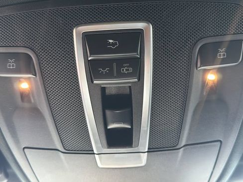 Used 2018 Mercedes-Benz GLE 350 4MATIC image 24