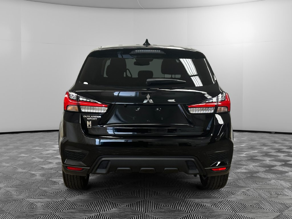 Used 2026 Mitsubishi Outlander Sport ES AWD/4WD image 4