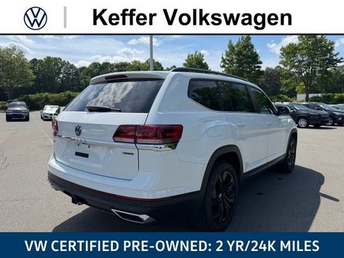 Certified 2023 Volkswagen Atlas SE w/ Black Wheel Package AWD/4WD image 7