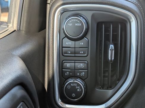 Certified 2020 Chevrolet Silverado 1500 LT Trail Boss AWD/4WD image 24