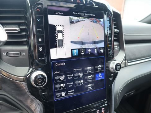 Used 2019 RAM 2500 Limited image 18