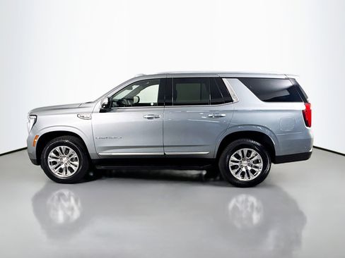 Used 2025 GMC Yukon Denali RWD image 6