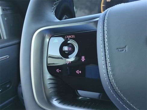 New 2026 INFINITI QX80 4WD image 25