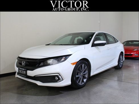 Used 2019 Honda Civic EX image 4