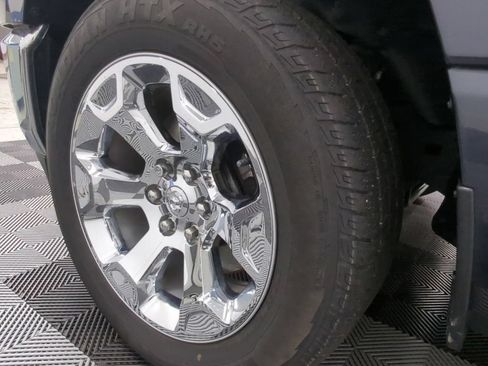 Used 2021 RAM 1500 Big Horn AWD/4WD image 36