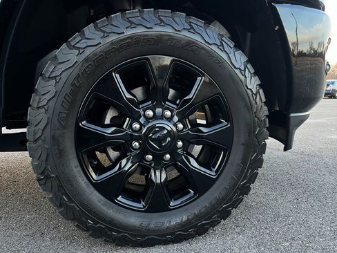 Used 2020 RAM 3500 Limited image 17