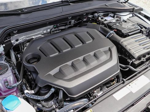 New 2026 Volkswagen Golf AWD/4WD image 14