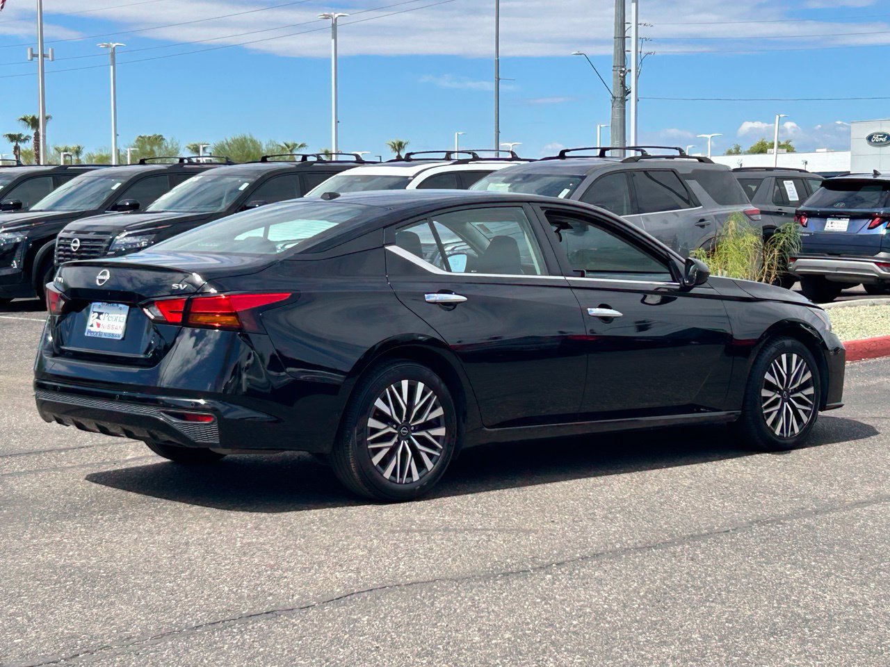 Certified 2024 Nissan Altima 2.5 SV FWD image 6