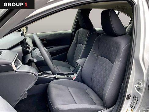 Used 2024 Toyota Corolla LE FWD image 9