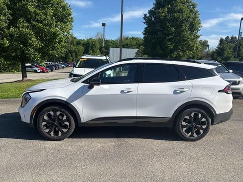 Used 2023 Kia Sportage X-Line w/ X-Line Premium Package AWD/4WD image 4