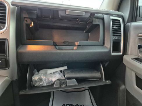 Used 2018 RAM 2500 Big Horn AWD/4WD image 31