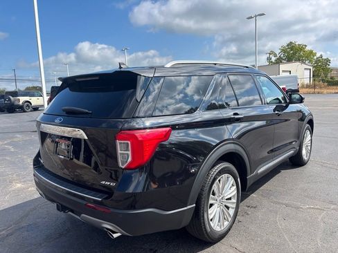 Used 2024 Ford Explorer Limited w/ Limited Technology Package AWD/4WD image 5
