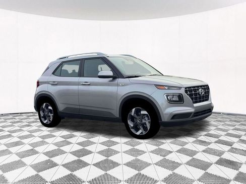 New 2026 Hyundai Venue SEL FWD image 15