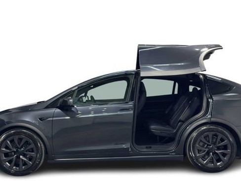 Used 2024 Tesla Model X AWD/4WD image 9