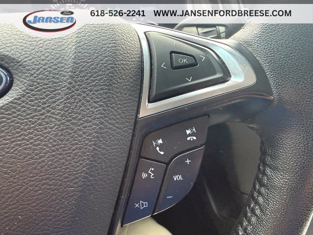Used 2019 Ford Edge Titanium w/ Equipment Group 301A FWD image 12