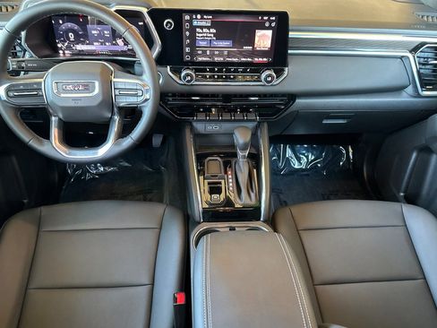Certified 2024 GMC Canyon Elevation w/ Elevation Premium Package RWD image 14