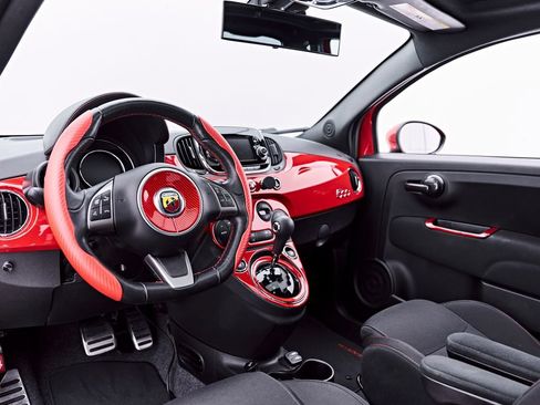 Used 2017 FIAT 500 Abarth w/ Popular Equipment Package FWD image 2
