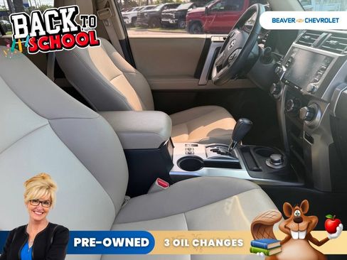 Used 2021 Toyota 4Runner SR5 Premium w/ Moonroof Package AWD/4WD image 11