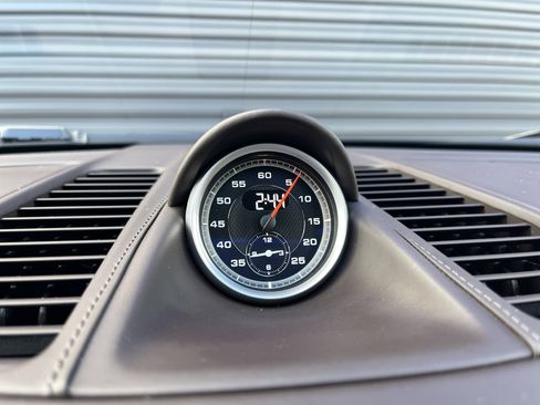 Certified 2019 Porsche 911 Targa 4 GTS image 29