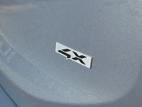 Used 2025 Kia Telluride SX Prestige image 8