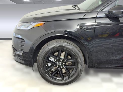Used 2026 Land Rover Discovery Sport Landmark image 11