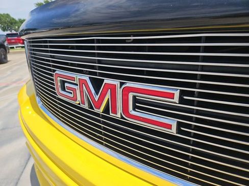 Used 2009 GMC Sierra 1500 SLE w/ Convenience Package RWD image 24