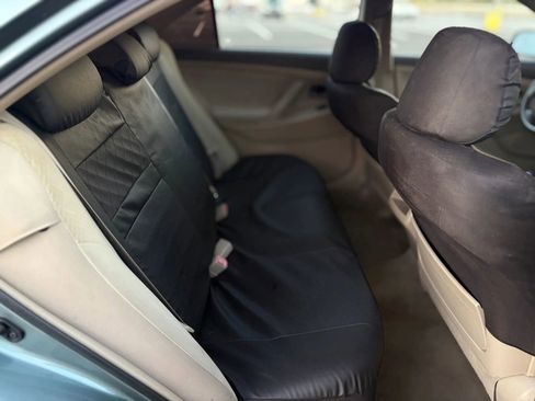 Used 2009 Toyota Camry SE image 18