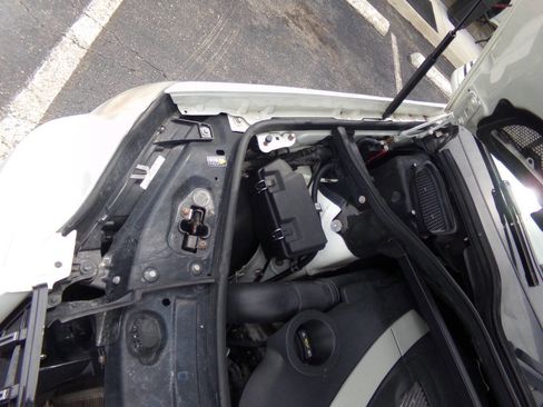 Used 2012 Mercedes-Benz GL 450 4MATIC image 64