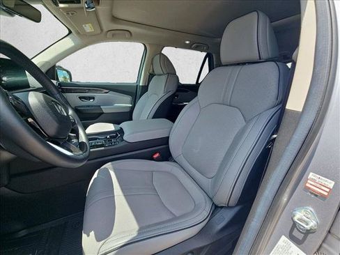 Used 2025 Honda Pilot Elite image 15