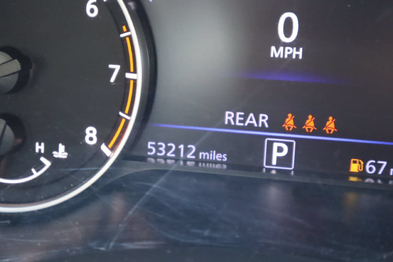 Used 2025 Nissan Altima 2.5 SV FWD image 10