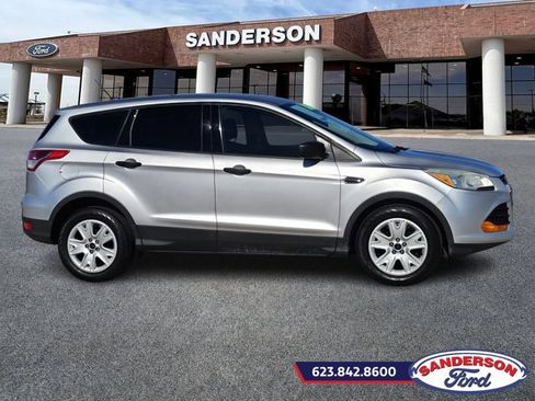 Used 2015 Ford Escape S image 2