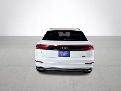 Used 2023 Audi Q8 Premium w/ Convenience Package AWD/4WD image 7