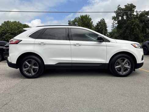 Used 2022 Ford Edge SEL w/ Sport Appearance Package image 5