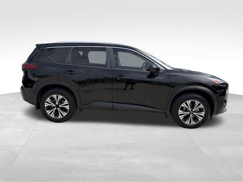 Used 2023 Nissan Rogue SV w/ SV Premium B Package FWD image 9