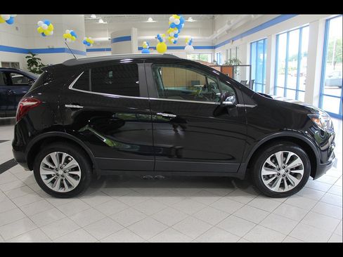Used 2019 Buick Encore Preferred FWD image 4