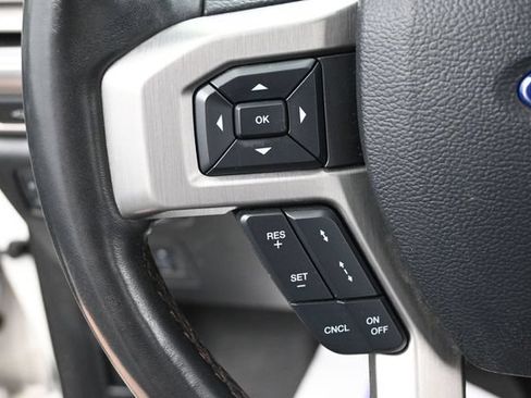 Used 2020 Ford F150 Platinum w/ Equipment Group 701A Luxury AWD/4WD image 28