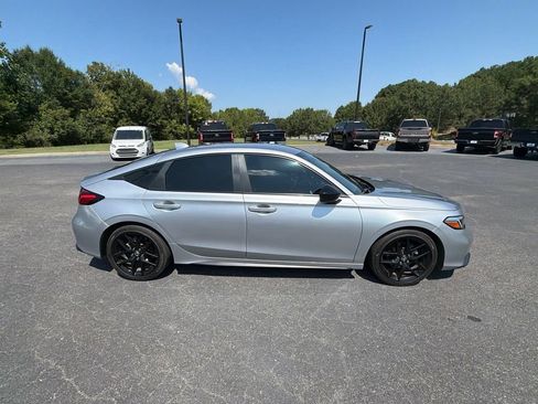 Used 2025 Honda Civic Sport image 9