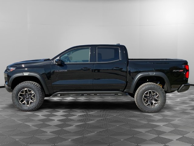 New 2026 Chevrolet Colorado ZR2 w/ Technology Package AWD/4WD image 2