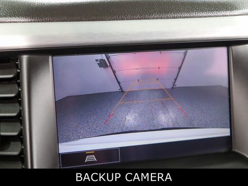 Used 2023 GMC Acadia SLT image 18