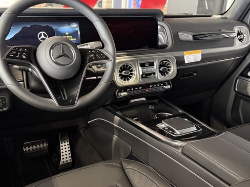 New 2026 Mercedes-Benz G 550 image 18